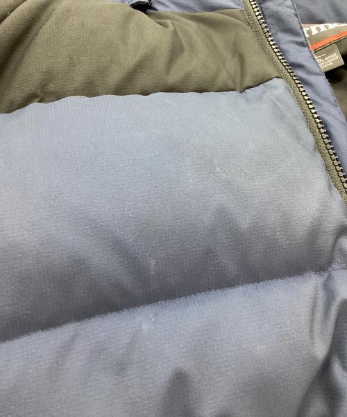 MARMOT（マーモット）Marmot (マーモット) SHIPS (シップス) 別注Parbat Down Parka / パルバットダウンパーカ ブラック×ブルー サイズ:Lの古着・服飾アイテム