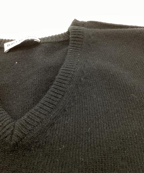 BALENCIAGA（バレンシアガ）BALENCIAGA (バレンシアガ) インサイドアウトVネックニット / Inside-out V-neck knit   ブラック サイズ:38の古着・服飾アイテム