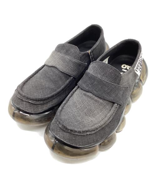 grounds（グラウンズ）grounds (グラウンズ) YUEQI QI (ユェチ チ) recycled denim loafer ブラック サイズ:26cmの古着・服飾アイテム