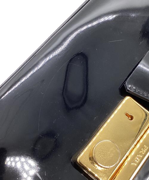 PRADA（プラダ）PRADA (プラダ) パテントレザー2wayバッグ / B2485N / 	7/11 ブラック サイズ:-の古着・服飾アイテム