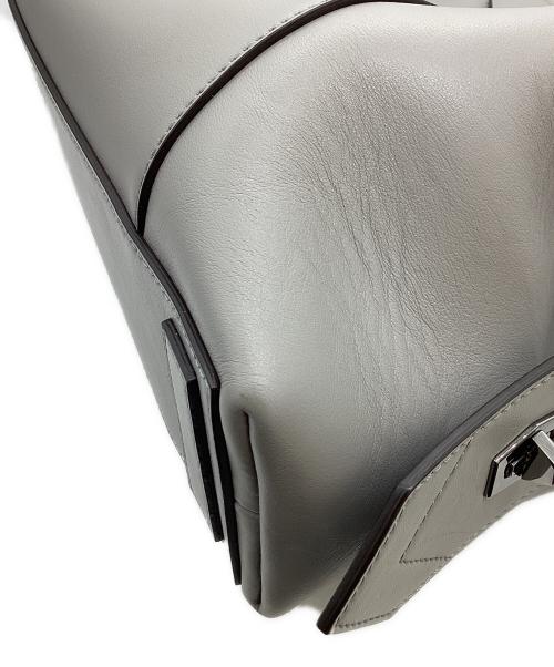 GIVENCHY（ジバンシィ）GIVENCHY　 (ジバンシィ) ANTIGONA SOFT MEDIUM  / アンティゴナ ソフト ミディアム / 2WAYハンドバッグ グレーの古着・服飾アイテム