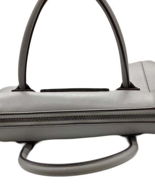 GIVENCHY（ジバンシィ）GIVENCHY　 (ジバンシィ) ANTIGONA SOFT MEDIUM  / アンティゴナ ソフト ミディアム / 2WAYハンドバッグ グレーの古着・服飾アイテム