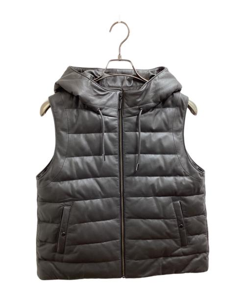 MOTOMACHI Zelal（モトマチゼラール）MOTOMACHI Zelal Soft Lamb Leather Hooded Down Vest with Round Hem Accent / ソフトラムレザー ラウンドヘムアクセント フーディーダウンベスト / 244-4388の古着・服飾アイテム
