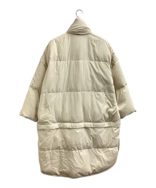 emmi（エミ）emmi (エミ) ecoマルチウェイダウンコート / 金子綾 for emmi アイボリー サイズ:1の古着・服飾アイテム