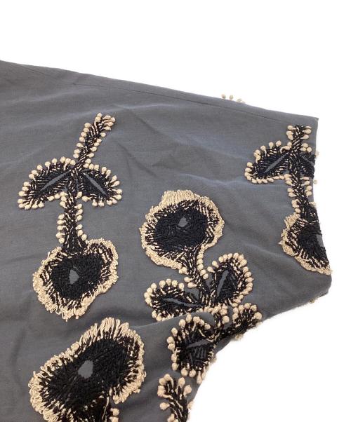 mina perhonen（ミナ ペルホネン）mina perhonen (ミナ ペルホネン) frost garden / ワンピース / sa3124 グレー サイズ:38の古着・服飾アイテム