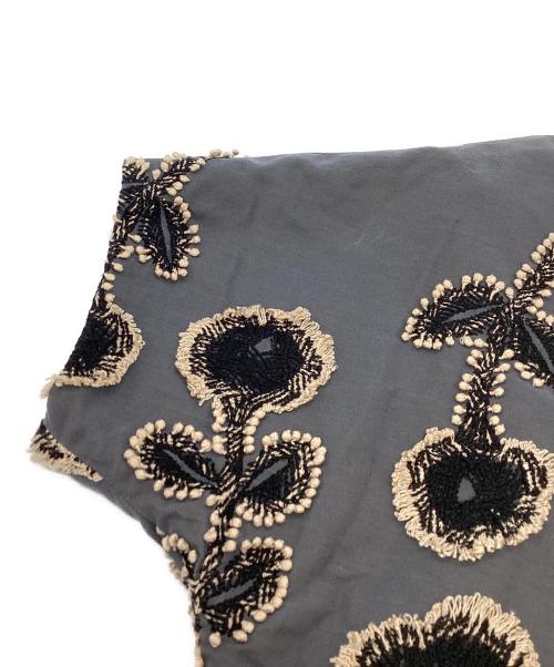 mina perhonen（ミナ ペルホネン）mina perhonen (ミナ ペルホネン) frost garden / ワンピース / sa3124 グレー サイズ:38の古着・服飾アイテム