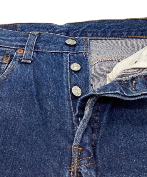 LEVI'S（リーバイス）LEVI'S (リーバイス) デニムパンツ / ボタン裏524 / 赤耳 ブルー サイズ:W28 L36の古着・服飾アイテム
