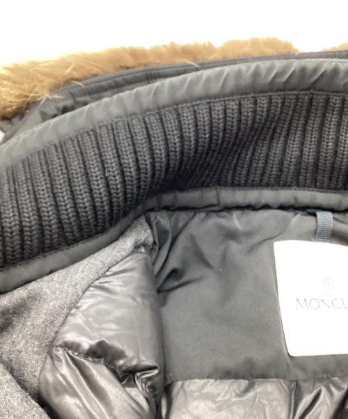 MONCLER（モンクレール）MONCLER (モンクレール) FABRICE　ファー付きダウンコート　112-091-42353-20 ブラック サイズ:1の古着・服飾アイテム