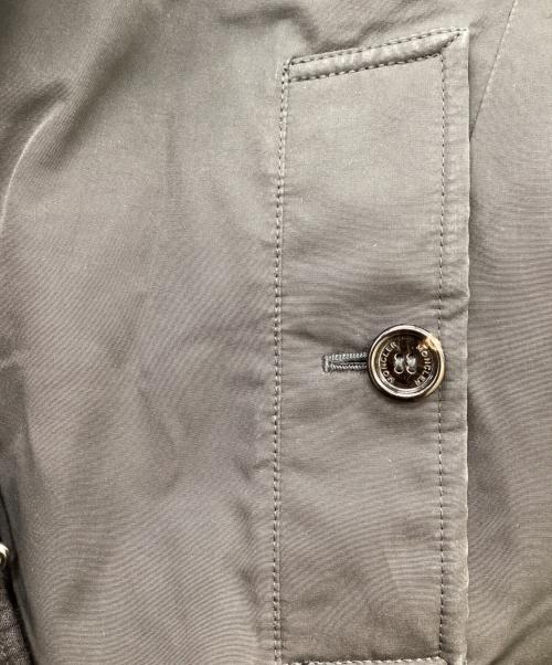 MONCLER（モンクレール）MONCLER (モンクレール) FABRICE　ファー付きダウンコート　112-091-42353-20 ブラック サイズ:1の古着・服飾アイテム