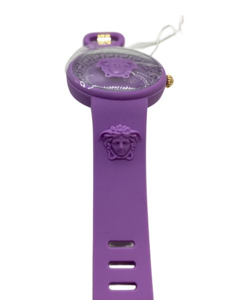 VERSACE（ヴェルサーチェ）VERSACE (ヴェルサーチェ) メデューサラバーウォッチ/C1-VE8J/ラバーベルト パープルの古着・服飾アイテム