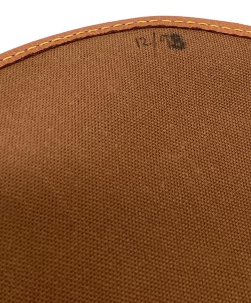 LOUIS VUITTON（ルイ ヴィトン）LOUIS VUITTON (ルイ ヴィトン) ショルダーバッグ / ソミュール43 / モノグラム /  M42252 ブラウンの古着・服飾アイテム