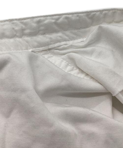 オーストラリア軍（オーストラリア軍）オーストラリア軍 (オーストラリア軍) AUSTRALIAN Army Band Collar Shirt / オフィサーシャツ / 8405-66-011 ホワイト サイズ:15/32の古着・服飾アイテム