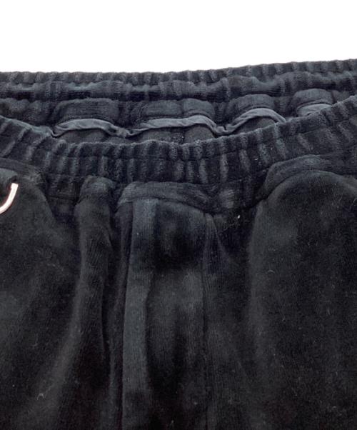 Mastermind JAPAN（マスターマインド ジャパン）Mastermind JAPAN (マスターマインド ジャパン) THEATER8 (シアターエイト) ROLLING STONES (ローリングストーンズ) ベロアパンツ / 8LR-PA05 ブラック サイズ:Lの古着・服飾アイテム