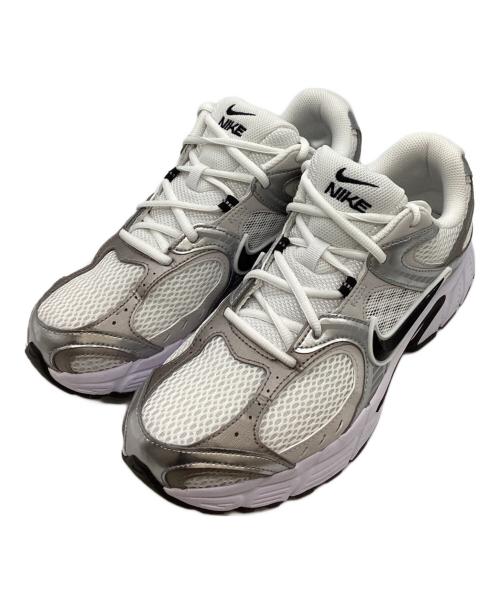 NIKE（ナイキ）NIKE (ナイキ) V5 RNR / HJ5228-104 ホワイト×シルバー サイズ:28cmの古着・服飾アイテム