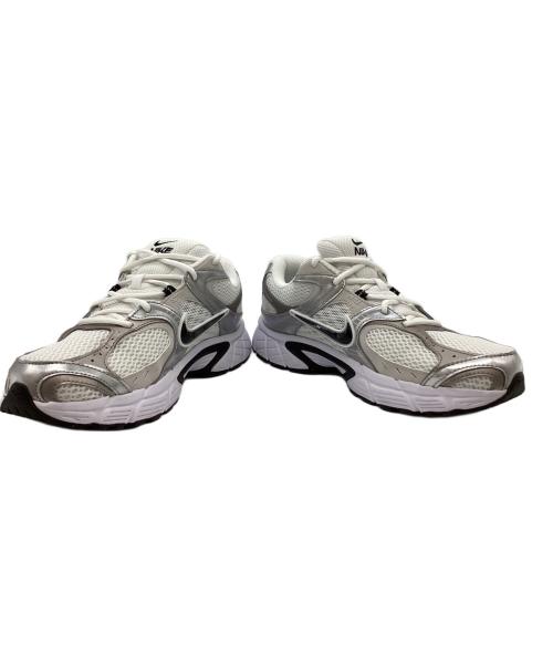 NIKE（ナイキ）NIKE (ナイキ) V5 RNR / HJ5228-104 ホワイト×シルバー サイズ:28cmの古着・服飾アイテム