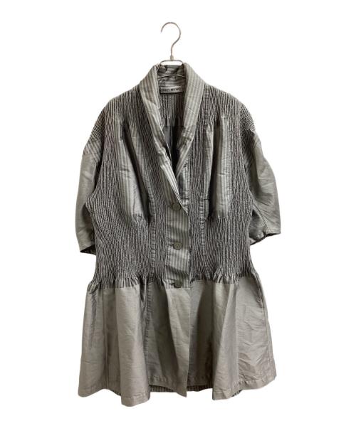 ISSEY MIYAKE（イッセイミヤケ）ISSEY MIYAKE A-OPC ISSEY MIYAKE / エイポック イッセイミヤケ / PLEATS COAT GRAY / プリーツコート グレー / IM13FD610 / Made in JAPAN / 日本製 サイズ:2の古着・服飾アイテム