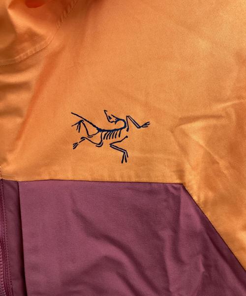 ARC'TERYX（アークテリクス）ARC'TERYX (アークテリクス) PROTON HYBRID HOODY RED&ORANGE / プロトン ハイブリッド パーカー レッド×オレンジ / 29668-136437 オレンジ サイズ:Mの古着・服飾アイテム