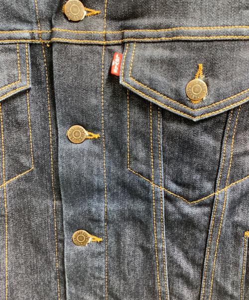 LEVI'S（リーバイス）LEVI'S (リーバイス) NIKE (ナイキ) TRUCKER JACKET SKATEBOARDING 70589-0062 インディゴ サイズ:Mの古着・服飾アイテム