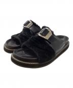 Soeソーイ）の古着「ONE BACKLE FUR SANDAL / ファーサンダル / 1201-02-003」｜ブラック