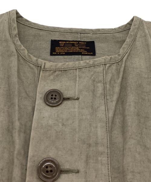 Varde77（バルデセブンティセブン）Varde77　 (バルデセブンティセブン) ノーカラーコート / 日本製 / MADE IN JAPAN カーキ サイズ:ONE SIZEの古着・服飾アイテム