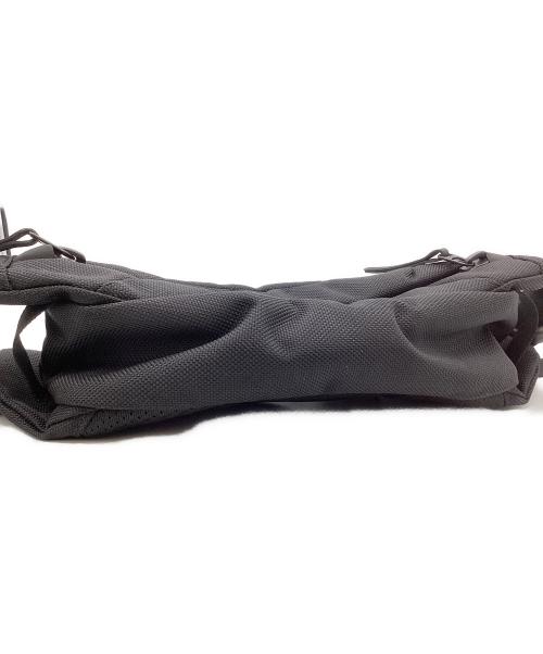 AER（エアー）Aer (エアー) City Sling 3 ブラックの古着・服飾アイテム