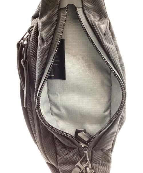 AER（エアー）Aer (エアー) City Sling 3 ブラックの古着・服飾アイテム