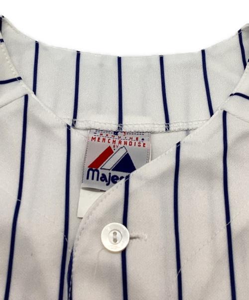 Majestic（マジェスティック）Majestic (マジェスティック) ベースボールシャツ / USA製 NEWYORK YANKEES ホワイト サイズ:XLの古着・服飾アイテム