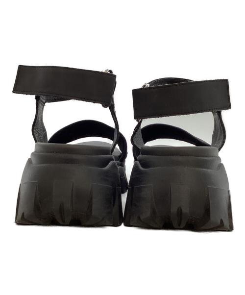 STACCATO（スタッカート）STACCATO (スタッカート) Diver Rugged Sole Sandals1 / ジップデティールプラットフォームサンダル / 350FS137-7765 ブラック サイズ:22.0cmの古着・服飾アイテム