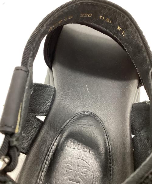 STACCATO（スタッカート）STACCATO (スタッカート) Diver Rugged Sole Sandals1 / ジップデティールプラットフォームサンダル / 350FS137-7765 ブラック サイズ:22.0cmの古着・服飾アイテム
