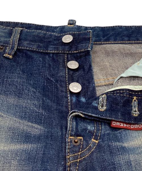 DSQUARED2（ディースクエアード）DSQUARED2 (ディースクエアード) ダメージ加工デニムパンツ / 71 LA388 / ここのえ期 ブルー サイズ:44の古着・服飾アイテム