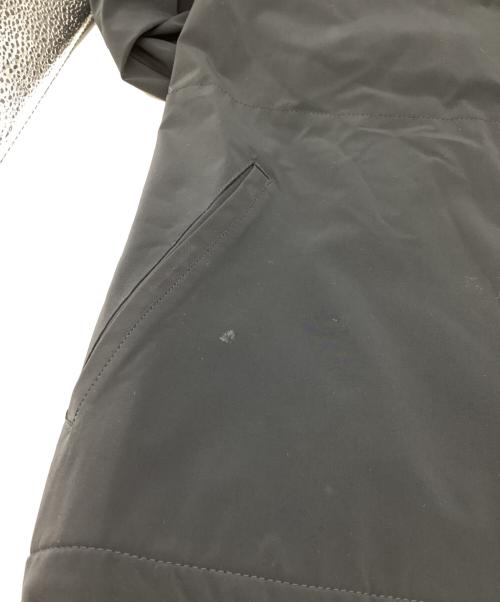 F.C.R.B.（エフシーレアルブリストル）F.C.R.B. (エフシーレアルブリストル) LYCRA BIG LOGO ZIP UP BLOUSON / FCRB-178036 ネイビー サイズ:Sの古着・服飾アイテム