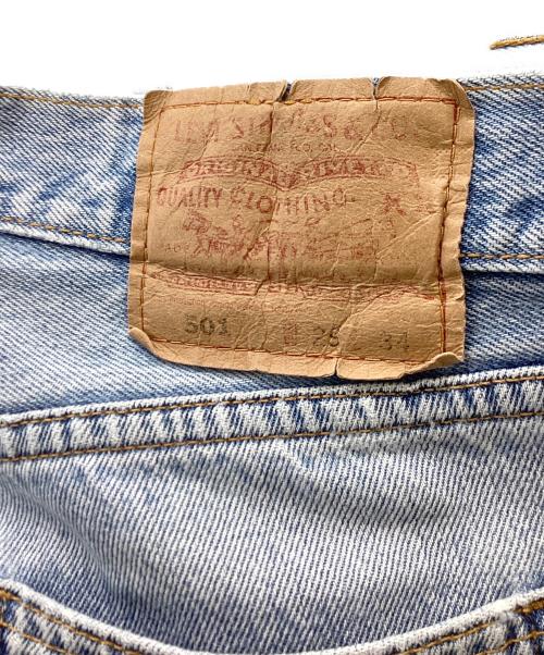 LEVI'S（リーバイス）LEVI'S (リーバイス) 501デニムパンツ / USA製 ボタン裏977 インディゴ サイズ:W29の古着・服飾アイテム