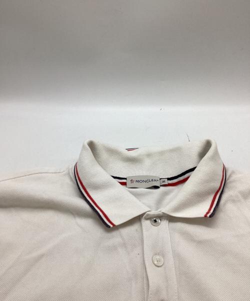 MONCLER（モンクレール）MONCLER (モンクレール) ポロシャツ / 310918345600 ホワイト サイズ:Mの古着・服飾アイテム