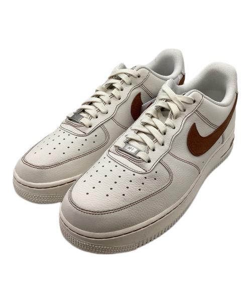 NIKE（ナイキ）NIKE (ナイキ) Air Force 1 '07 LV8 / エアフォース1 '07 LV8 ホワイト×ブラウン サイズ:28.5cm 未使用品の古着・服飾アイテム