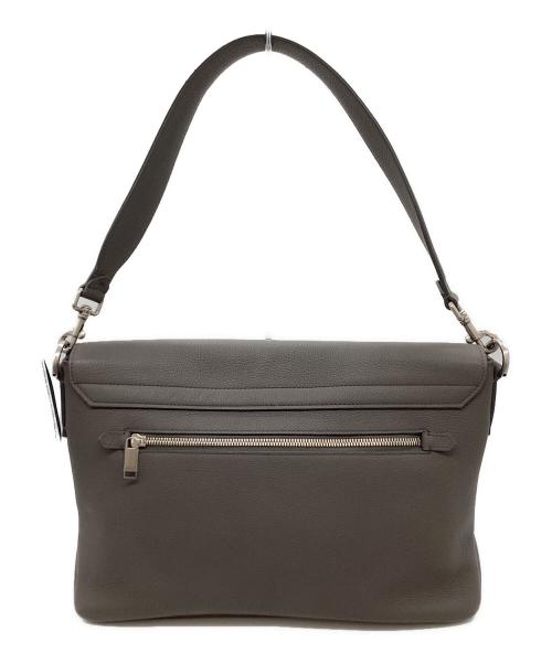 Christian Dior（クリスチャン ディオール）Christian Dior Dior Privé Messenger Bag with Flap / ディオールプリヴェメッセンジャーバッグウィズフラップ / 1LLME209KEC Ｈ800 / 01BO 0295 グレーの古着・服飾アイテム