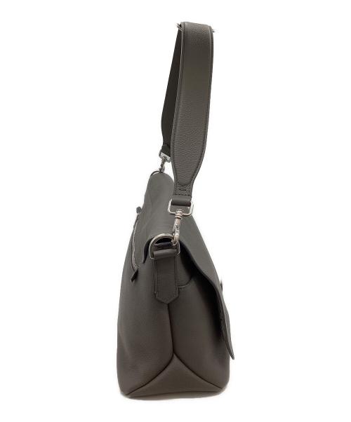 Christian Dior（クリスチャン ディオール）Christian Dior Dior Privé Messenger Bag with Flap / ディオールプリヴェメッセンジャーバッグウィズフラップ / 1LLME209KEC Ｈ800 / 01BO 0295 グレーの古着・服飾アイテム
