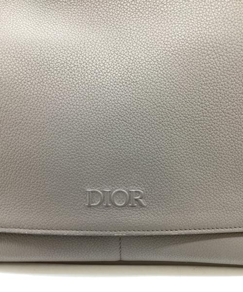 Christian Dior（クリスチャン ディオール）Christian Dior Dior Privé Messenger Bag with Flap / ディオールプリヴェメッセンジャーバッグウィズフラップ / 1LLME209KEC Ｈ800 / 01BO 0295 グレーの古着・服飾アイテム