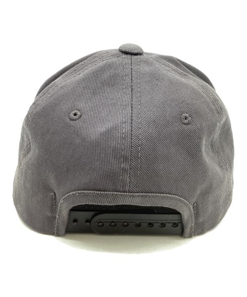 TENDERLOIN（テンダーロイン）TENDERLOIN  (テンダーロイン) T-TRUCKER CAP / キャップ / 日本製 / MADE IN JAPAN グレーの古着・服飾アイテム