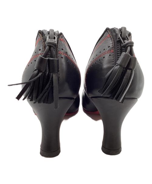 YOHJI YAMAMOTO（ヨウジヤマモト）YOHJI YAMAMOTO (ヨウジヤマモト) Jacqueline Schnabel タッセルジップレザーハイヒール　FD-E01-700 ブラック サイズ:5の古着・服飾アイテム