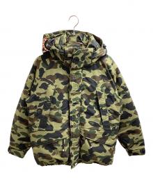 A BATHING APE（アベイシングエイプ）の古着「1ST CAMO SHARK SNOWBOARD DOWN JACKET / 001HJH801010M」｜グリーン