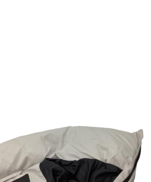 HERNO（ヘルノ）HERNO (ヘルノ) ダウンジャケット / down jacket / PI00207DL-11106-1250 / Made in ROMANIA / ルーマニア製 ホワイト サイズ:44の古着・服飾アイテム