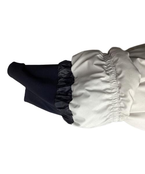 HERNO（ヘルノ）HERNO (ヘルノ) ダウンジャケット / down jacket / PI00207DL-11106-1250 / Made in ROMANIA / ルーマニア製 ホワイト サイズ:44の古着・服飾アイテム