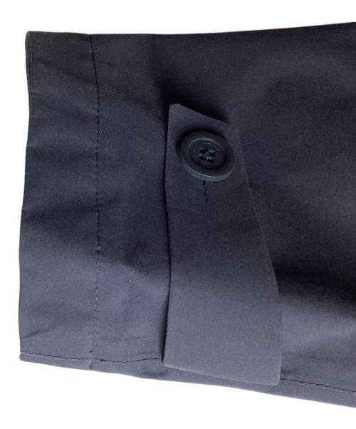 HERNO（ヘルノ）HERNO (ヘルノ) Laminar Stand collar coat / ラミナー スタンドカラーコート / IM034UL-11101-9201 / Made in ROMANIA / ルーマニア製 ネイビー サイズ:50の古着・服飾アイテム