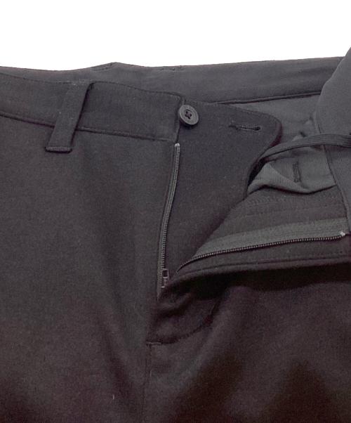 BRIEFING（ブリーフィング）BRIEFING (ブリーフィング) WARM SIDE LOGO LINE SLIM PANTS / ウォームサイドロゴラインスリムパンツ / BRG233M58 ブラック サイズ:Mの古着・服飾アイテム
