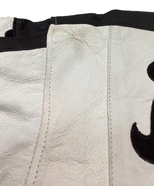 MONTANA TOONS（モンタナトゥーンズ）MONTANA TOONS (モンタナトゥーンズ) BETTT BOOP レザージャケット ホワイト サイズ:Mの古着・服飾アイテム