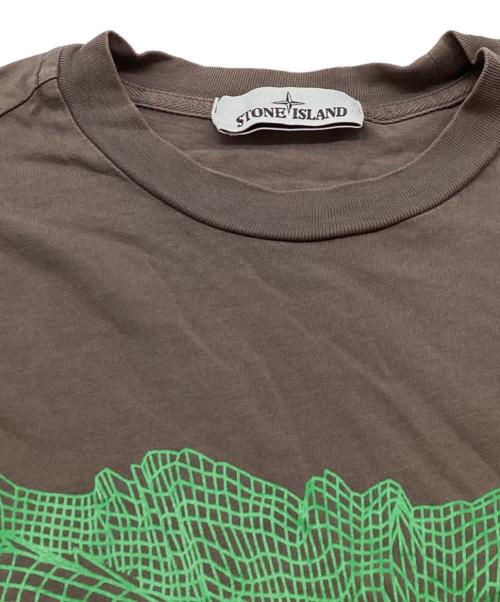 STONE ISLAND（ストーンアイランド）STONE ISLAND (ストーンアイランド) The Letter Series T-Shirt / Tシャツ / 641524197 ブラウン サイズ:XLの古着・服飾アイテム