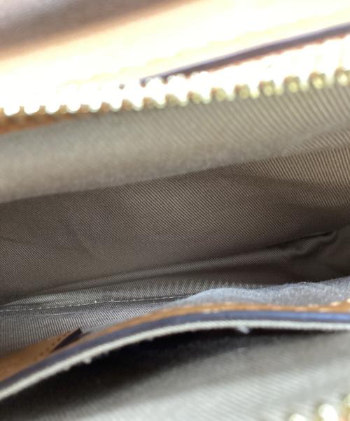 MCM（エムシーエム）MCM (エムシーエム) ヴィセトス SMALL BAG / MMRAAKC05CO001 ブラウンの古着・服飾アイテム