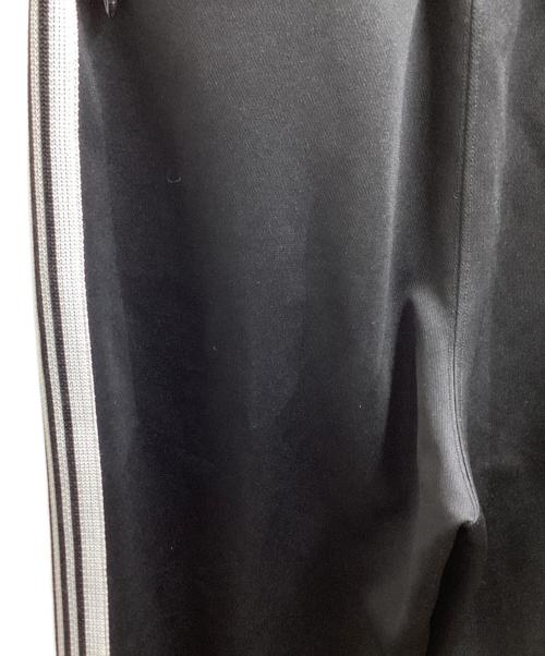 Needles（ニードルズ）Needles (ニードルズ) FREAK'S STORE (フリークスストア) 別注トラックパンツ　/　EJ356 ブラック サイズ:xsの古着・服飾アイテム