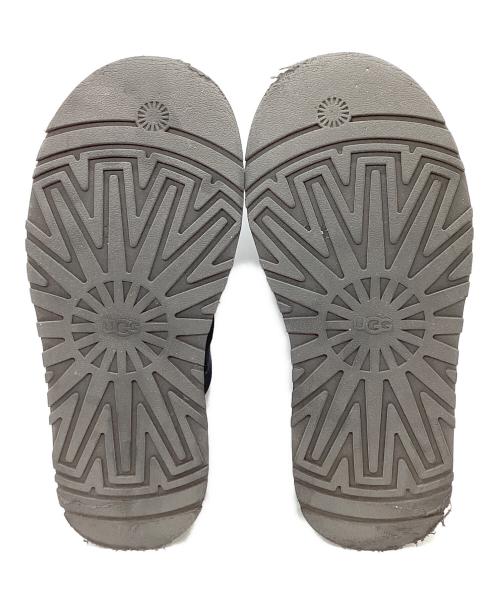 UGG（アグ）UGG (アグ) Classic Mini Dipper / クラシックミニディッパー / 1168170 ブラック サイズ:24の古着・服飾アイテム