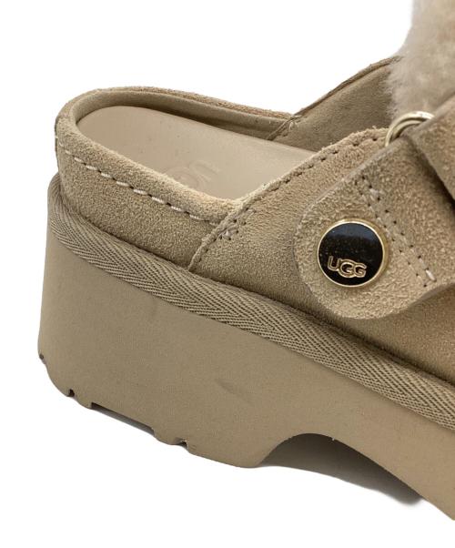 UGG（アグ）UGG (アグ) Esmee Clog / エスミークロッグ / 1173331 ベージュ サイズ:24の古着・服飾アイテム